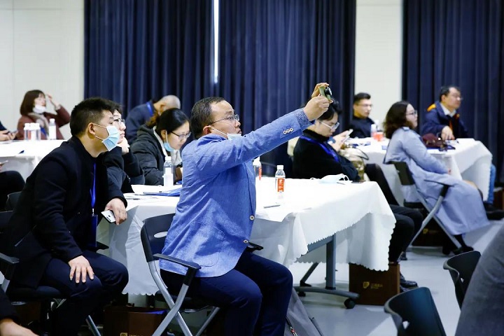 新生代企业家加速营走访江苏北人
